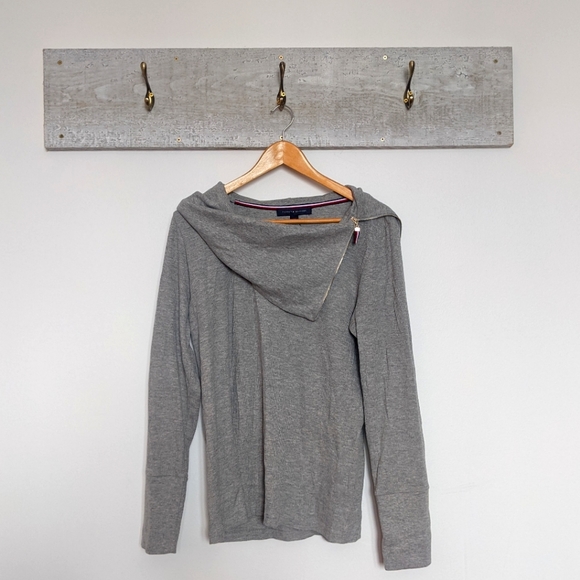 Sweater - Picture 1 of 1